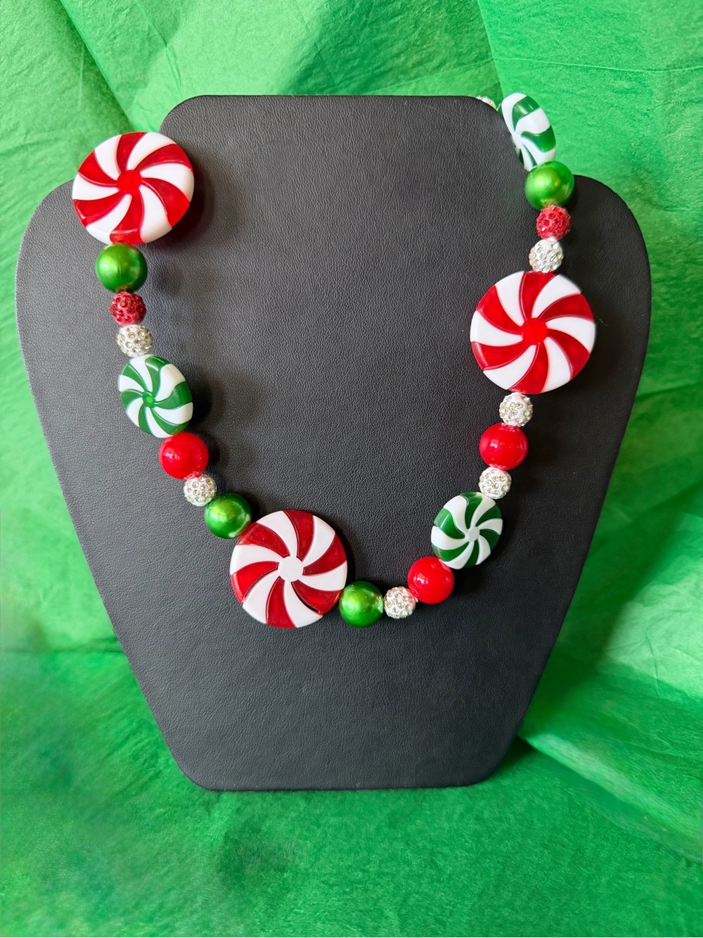 🎄Christmas Holiday Peppermint Swirl Statement Necklace 🎄